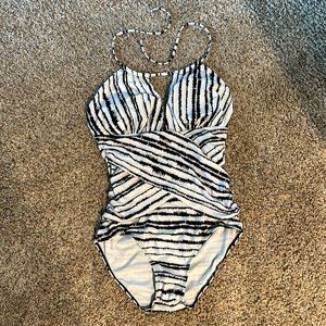 One piece bathing suit